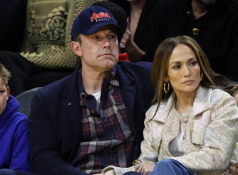 Μπεν Άφλεκ,Τζένιφερ Γκάρνερ και Τζένιφερ Λόπεζ εθεάθησαν μαζί σε σχολική παράσταση