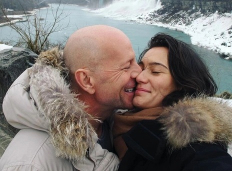 Ο Μπρους Γουίλις με τη σύζυγό του, Έμα Χέμινγκ