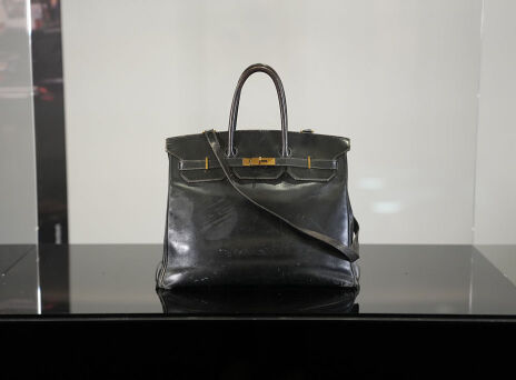 Η αυθεντική τσάντα Hermès της Τζέιν Μπίρκιν βγαίνει σήμερα σε δημοπρασία στο Παρίσι