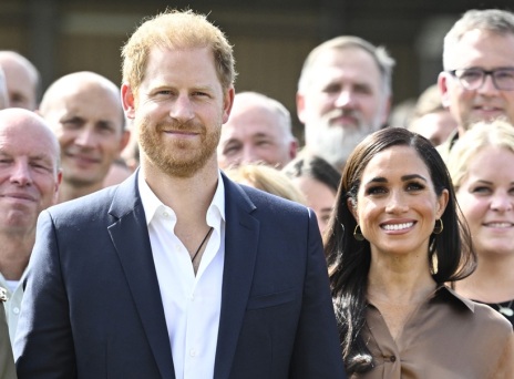 Ανοίγει ο δρόμος για τη βασιλική επανένωση; - Τα παιδιά των Sussexes ένα βήμα πιο κοντά στον παππού τους