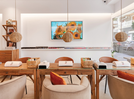 Hey You Nails (& champagne)