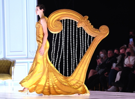 Σύνολο του Moschino