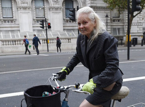 Η Βίβιαν Γουέστγουντ αποδοκιμάζει το ντοκιμαντέρ με θέμα τη ζωή της