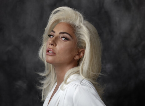 la-et-lady-gaga-photoshoot-20180830.jpg