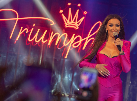 Triumph, Ελένη Φουρέιρα 