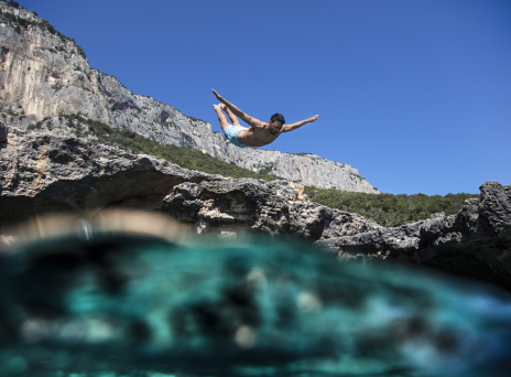 Ο surfer Francisco Porcella μας συστήνει τα Intimissimi Uomo