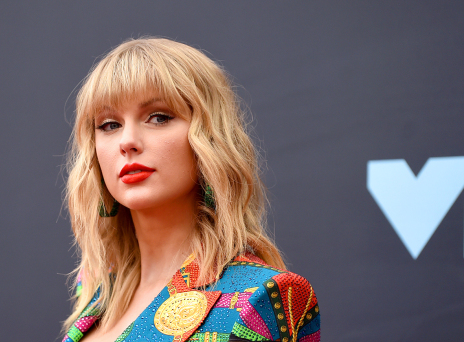 VMAs: Οι καλύτερες εμφανίσεις στο κόκκινο χαλί