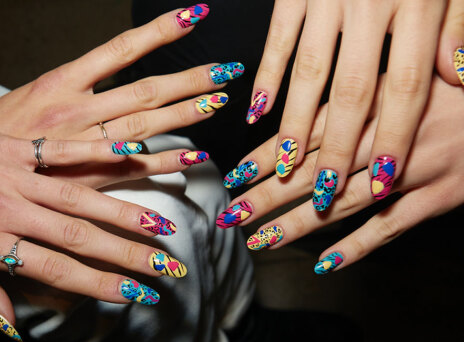 ©Instagram @misspopnails