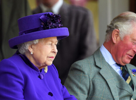 Βασίλισσα Ελισάβετ, πρίγκιπας Κάρολος