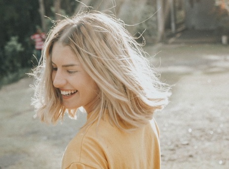 3 hairstyles για να φαίνεσαι νεότερη