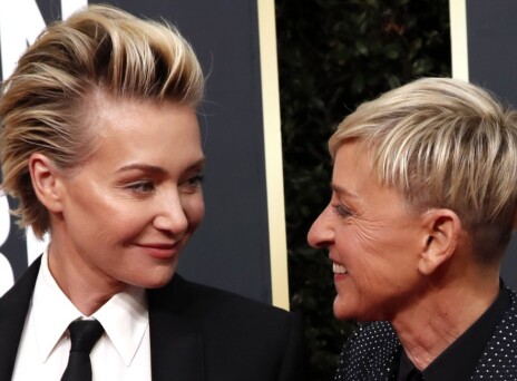 Έλεν ΝτεΤζένερις: Στο πλευρό της η σύντροφός της, Πόρσια Ντε Ρόσι