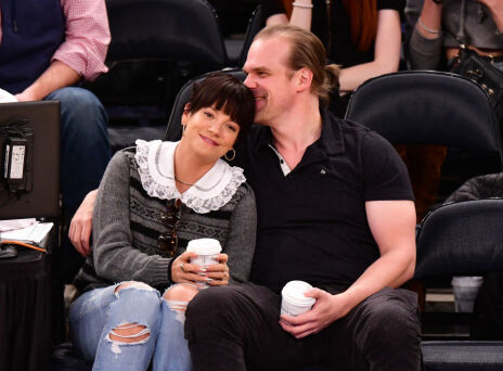 Ντέιβιντ Χάρμπορ & Λίλι Άλεν παντρεύτηκαν με κουμπάρο τον Έλβις