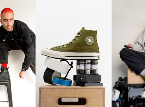 Άνδρας μοντέλο με παπούτσια Converse σε 2 πόζες