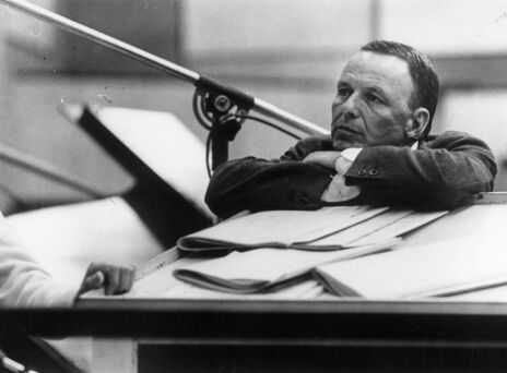 Φρανκ Σινάτρα : Ο ζεν πρεμιέ που λάτρεψαν οι γυναίκες και μεγαλούργησε στο πεντάγραμμο και τον κινηματογράφο γεννήθηκε σαν σήμερα, 12 Δεκεμβρίου το 1915 