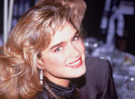 Η Μπρουκ Σιλντς μαθαίνει να ξαναπερπατά