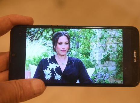 Είπαν ψέματα η Μέγκαν και ο Χάρι για τον μυστικό τους γάμο;