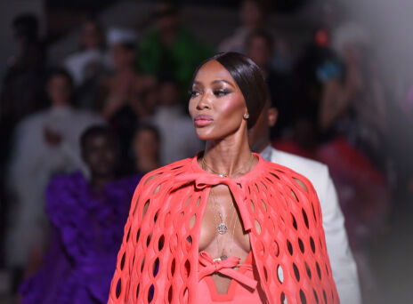 Η Ναόμι Κάμπελ έγινε μητέρα