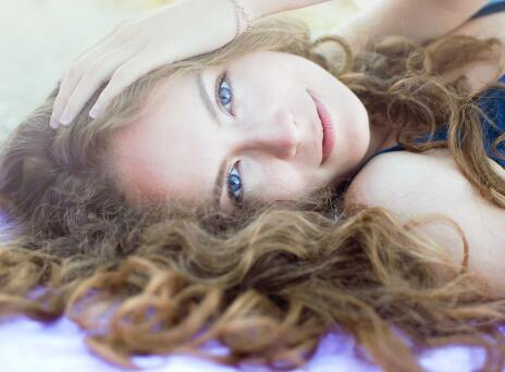 6 tips για υγιές δέρμα τους καλοκαιρινούς μήνες