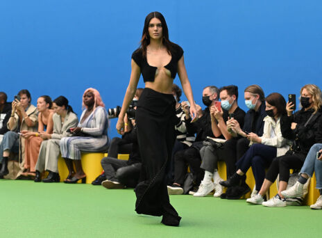 Η Κένταλ Τζένερ έγινε καλλιτεχνική διευθύντρια της FWRD