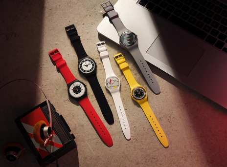 Το νέο κεφάλαιο της βιο-καινοτόμας ιστορίας της Swatch μας γυρνάει πίσω στο 1984.