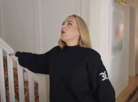 Η Adele αποκάλυψε με συνέντευξη της στο Vogue την αγάπη της για την Τότεναμ.