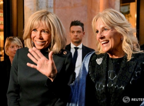 Jill Biden - Brigitte Macron: Δύο πρώτες κυρίες μαζί για φαγητό στη Ρώμη