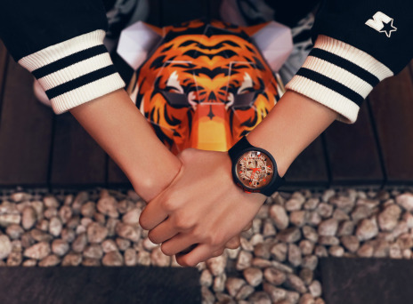 Η Swatch συμμετέχει στον εορτασμό της Κινέζικης Πρωτοχρονιάς με το Chinese New Year Special Tiger Power 2022.