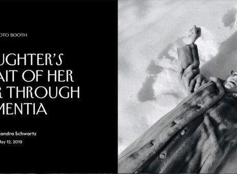 A daughter's portrait of her mother through dementia: Φωτογραφίες της CHERYLE ST. ONGE