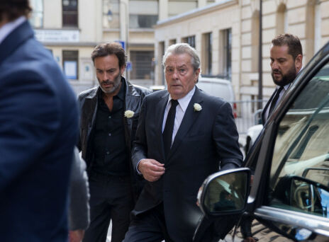 Αλέν Ντελόν: Θέλει να κάνει ευθανασία, αποκαλύπτει ο γιος του – «Δικαίωμά μας να φεύγουμε ειρηνικά»