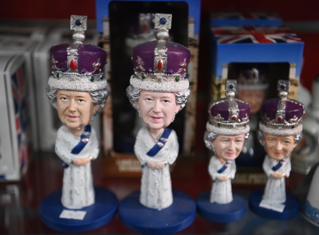 Βασιλική οικογένεια της Βρετανίας: Το φιάσκο του ταξιδιού του Γουίλιαμ και της Κέιτ στην Καραϊβική και τα τέσσερα μεγαλύτερα προβλήματα του οίκου των Ουίνδσορ. 