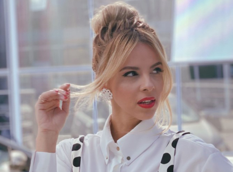 Η Τζένη Μελιτά. 