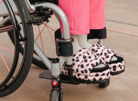 FEEL YOU: Νέα καμπάνια της UGG με Fluff style