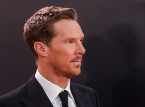 Μπένεντικτ Κάμπερμπατς: Οι πιο γνωστές ακτιβιστικές κινήσεις και πράξεις καλοσύνης του ηθοποιού που αποδεικνύουν πως είναι ένας καλός άνθρωπος.