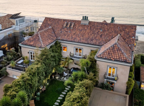 Μπροστά στον Ειρηνικό Ωκεανό η πρώην έπαυλη της Σάρον Στόουν στο Σαν Φρανσίσκο