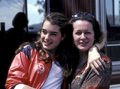 H Brooke Shields και η μητέρα της, Teri Shields