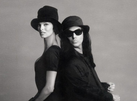 Λίντα Εβαντζελίστα: Βιβλίο με την υπογραφή του κορυφαίου φωτογράφου μόδας Στίβεν Μαϊζέλ - «Το αποτέλεσμα μιας αξιοσημείωτης δημιουργικής συμβίωσης».