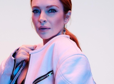 Λίντσεϊ Λόχαν: Περιμένει το πρώτο της παιδί και ποζάρει με φουσκωμένη κοιλιά - Η 36χρονη ηθοποιός μιλά για τη μητρότητα και τη νέα της ζωή.