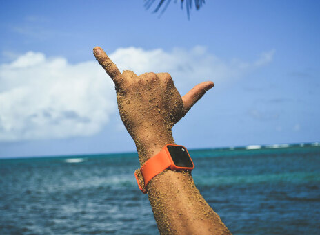 Χέρι με smartwatch