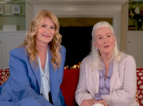 Λόρα Ντερν - Ντάιαν Λαντ: Βιβλίο για τη μητέρα της έγραψε η πρωταγωνίστρια των ταινιών του Ντέιβιντ Λιντς - Η σχέση και οι συνεργασίες τους στον κινηματογράφο.