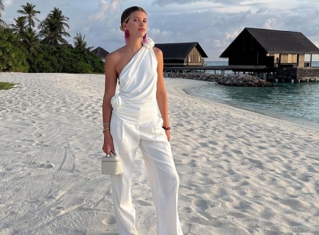 6 Anti-Trend outfits που αξίζει να αντιγράψεις αυτό το καλοκαίρι