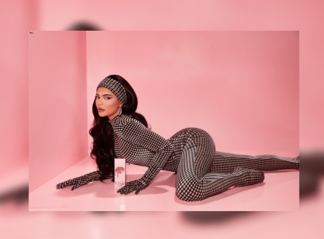 Τα Kylie Cosmetics για πρώτη φορά στην Ελλάδα