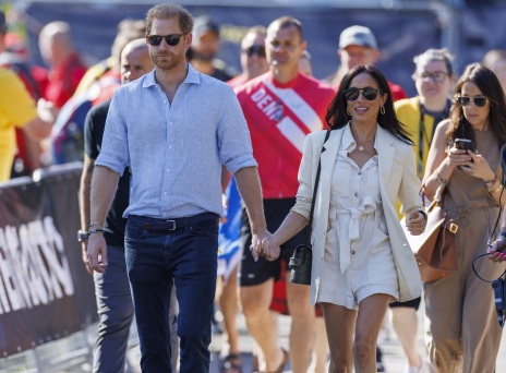 Πρίγκιπας Χάρι - Μέγκαν Μαρκλ: Στο νησί Κανουάν της Καραϊβικής χωρίς τα παιδιά τους ταξίδεψαν ο Δούκας και η Δούκισσα του Σάσεξ.