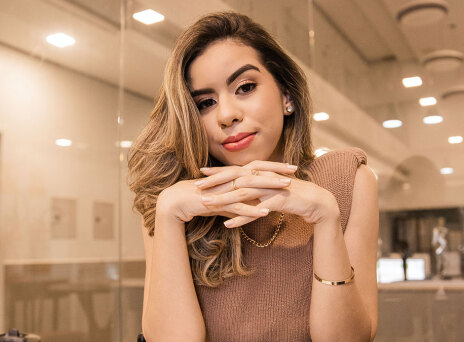 Γυναίκα εργαζόμενη