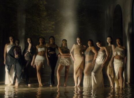 VS Fashion Tour 2023: To ντοκιμαντέρ της Victoria's Secret, η νέα ταυτότητα μετά το rebranding και τα μοντέλα σύμβολα.