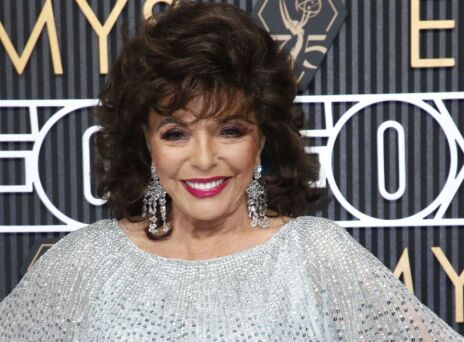 Τζόαν Κόλινς: Στη σκηνή των βραβείων Emmy η 90χρονη Βρετανίδα ηθοποιός - Ήταν υποψήφια το 1984 για τον ρόλο της στη «Δυναστεία».