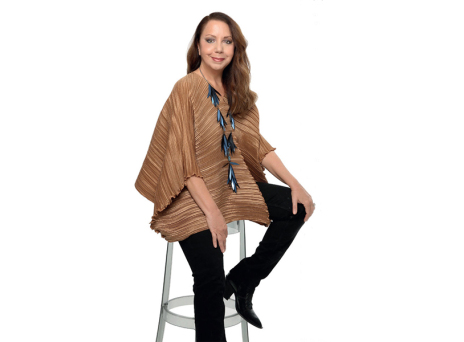 Δάφνη Βαλέντε: Συνέντευξη με την σχεδιάστρια μόδας