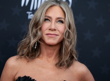 Τζένιφερ Άνιστον: Μερικές από τις στιγμές της στα βραβεία «People's Choice» 