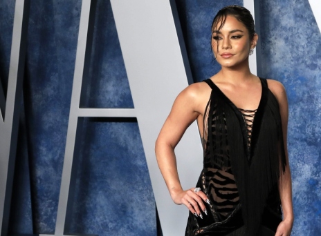 «Ευγνώμων» για τον χωρισμό από τον Όστιν Μπάτλερ δηλώνει η Βανέσα Χάντζενς