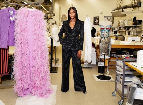 Ναόμι Κάμπελ: Έκθεση στο V&A Museum του Λονδίνου