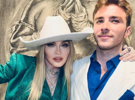 Μαντόνα: Παρούσα στην πρώτη έκθεση ζωγραφικής του μεγάλου γιου της Ρόκο Ρίτσι στο Μαϊάμι - Οι δηλώσεις της βασίλισσας της ποπ. 